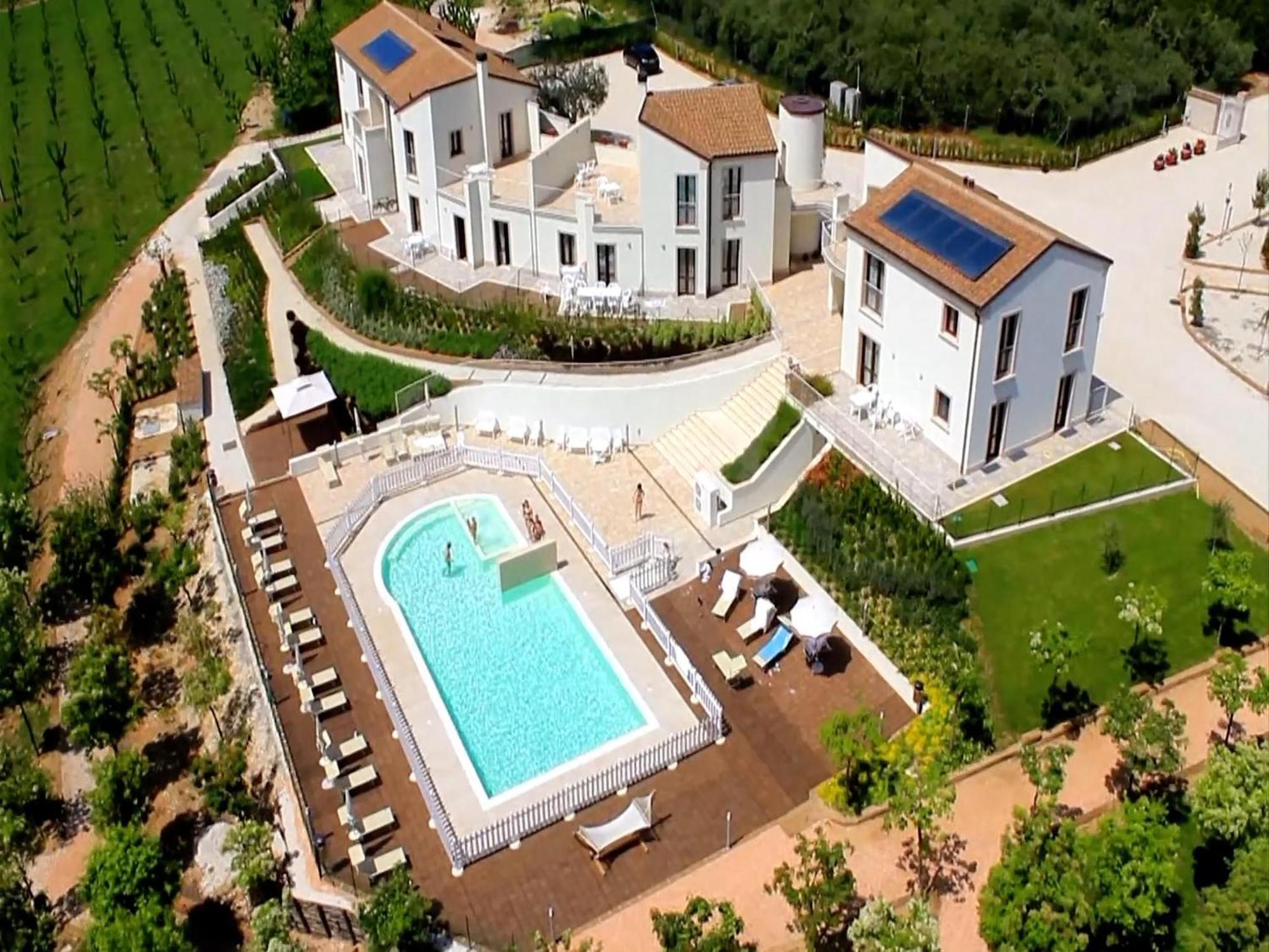 Holiday Resort Contea Dei Ciliegi Pedaso Esterno foto